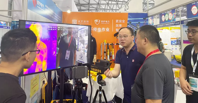 Xianheng Electrical Shines at the 25th Shanghai New Power Equipment Exhibition, Showcasing Self-Developed Innovations and Demonstrating Strength in International Delivery!